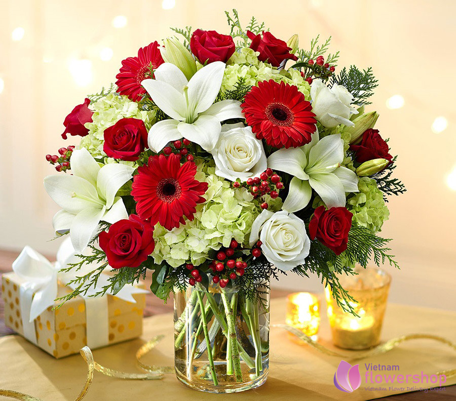 Christmas flower arrangement in Vietnam
