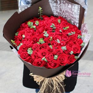 Bouquet 99 red roses Vietnam flower shop
