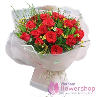 Bouquet of premium red roses delivery Vietnam