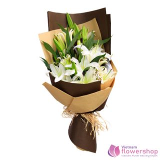 Bouquet of white lily arrangements