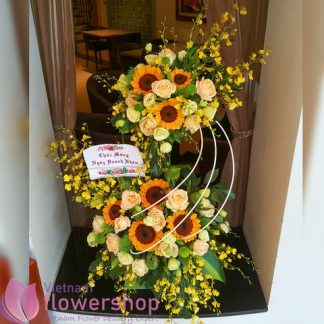 Flowers basket online free delivery in Vietnam