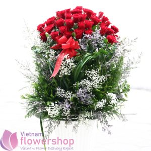 Love flowers free deliver to Vietnam