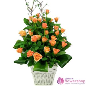 Orange roses arrangement beautiful