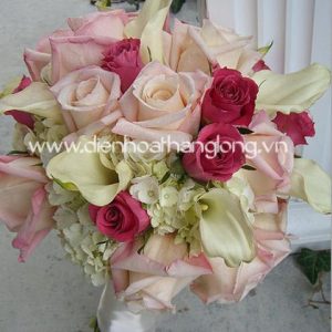Wedding bouquet mixed flower beautiful