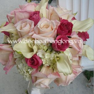 Wedding bouquet mixed flower beautiful