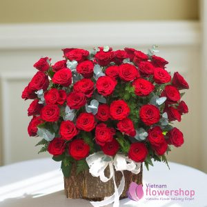 Red roses basket free shipping in Vietnam