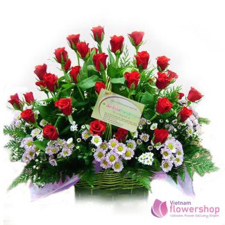 Red roses basket free shipping in Vietnam