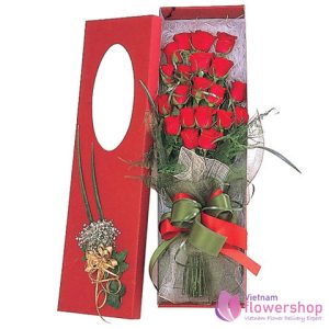 Red roses in box free shipping Hanoi Vietnam