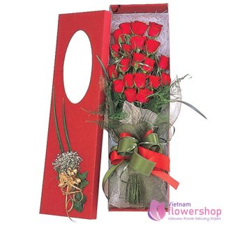 Red roses in box free shipping Hanoi Vietnam