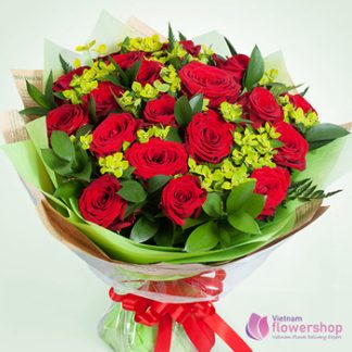 Send red rose bouquet online to my love in VN