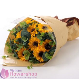 Sunflower bouquet for sending to Vietnam