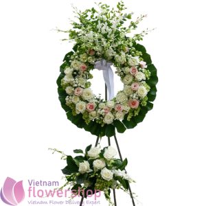 Sympathy flowers delivered to Danang city