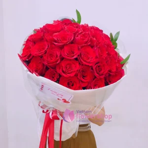 Valentine's Day flower delivery in Vietnam