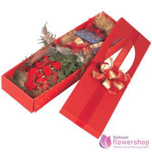 Vietnam Box red roses free shipping