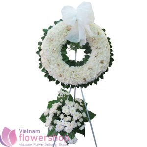 Vietnam funeral flowers in white