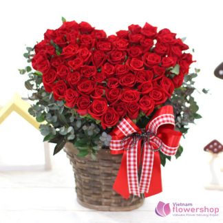Love flowers with heart delivery Vietnam