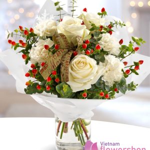 White Christmas bouquet in Vietnam