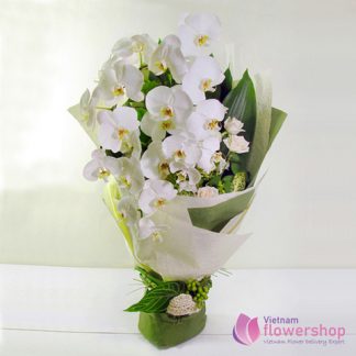 White orchid bouquet  delivered in Hanoi