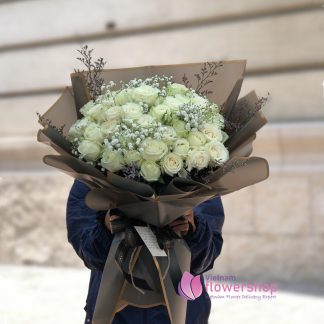 order white rose bouquet delivery Vietnam