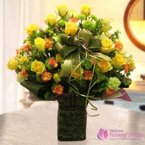 Yellow roses basket delivery in Vietnam
